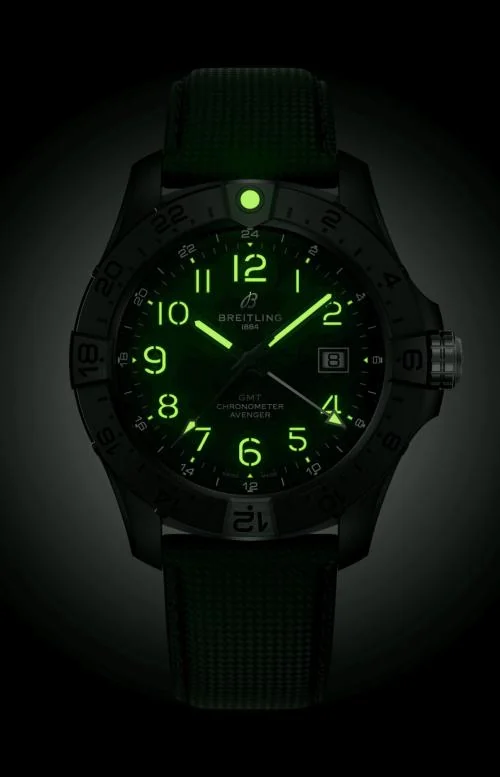 Avenger Automatic GMT 44 Night 5