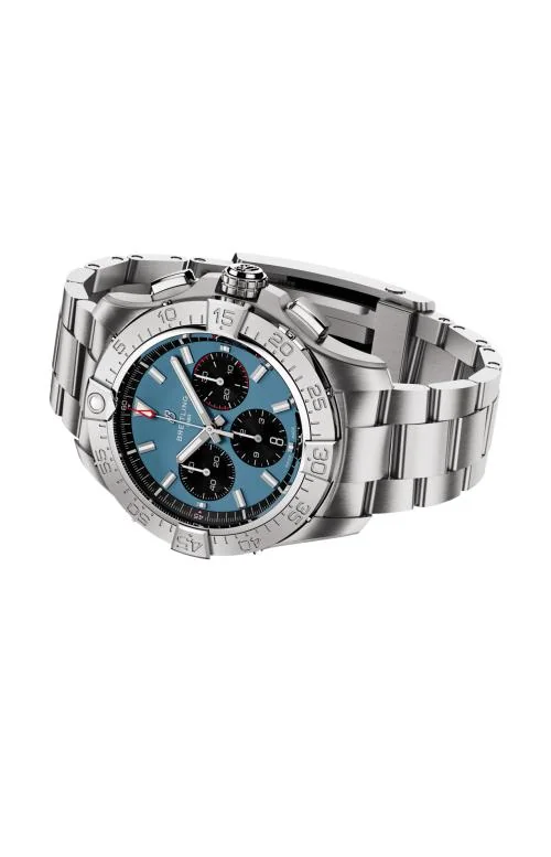 Avenger B01 Chronograph 44 3