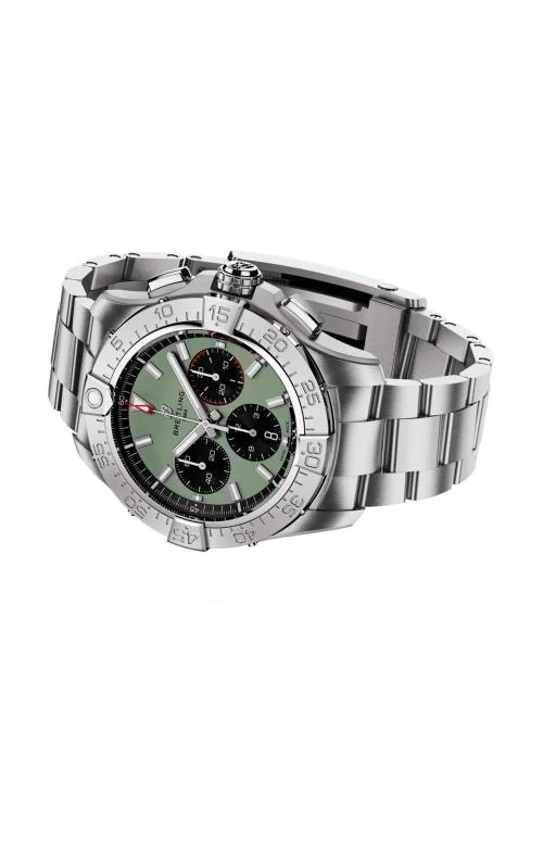 Avenger B01 Chronograph 44 3