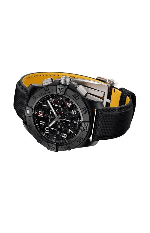 Avenger B01 Chronograph 44 Night 3