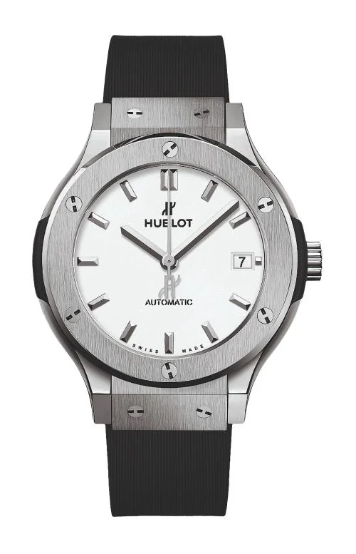 Classic Fusion Opalin Titanium 38 Mm