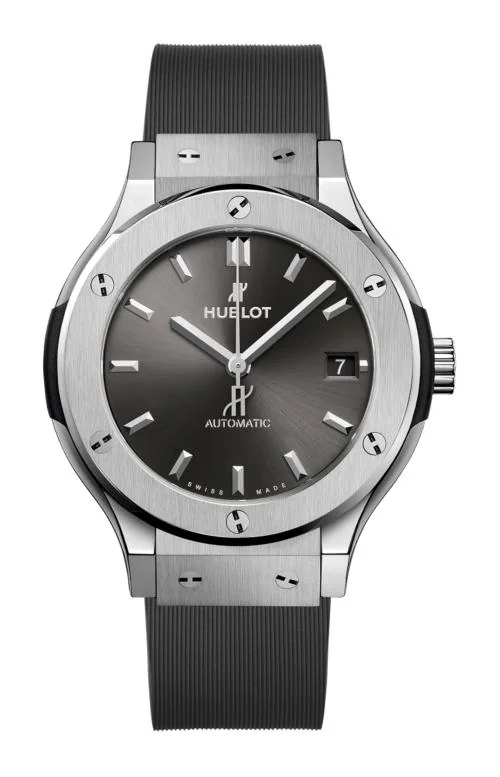Classic Fusion Racing Grey Titanium 38 Mm