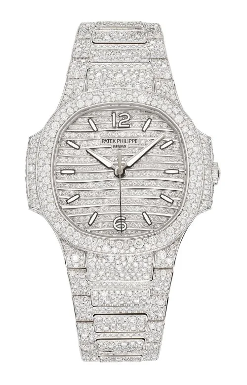 Nautilus "Ladies Automatic", Carica